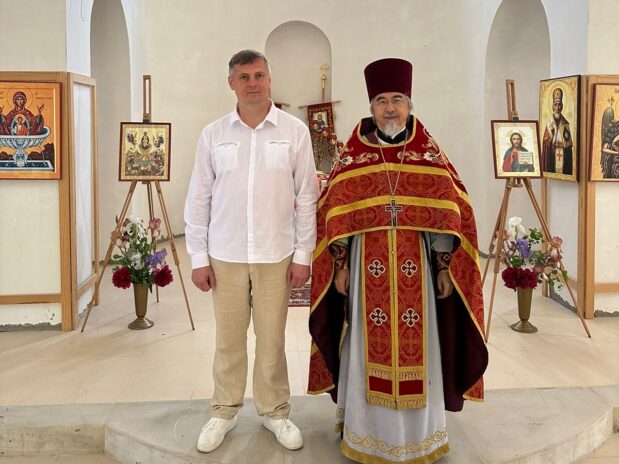 Заместитель председателя Императорского Православного Палестинского Общества участвовал в Пасхальных богослужениях в строящемся храме Хевиза